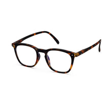 Load image into Gallery viewer, Izipizi Reading Glasses E in Tortoise Angled View