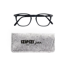 Load image into Gallery viewer, IZIPIZI Junior Screen Reading Glasses #E with Grey Felt Carrying Case
